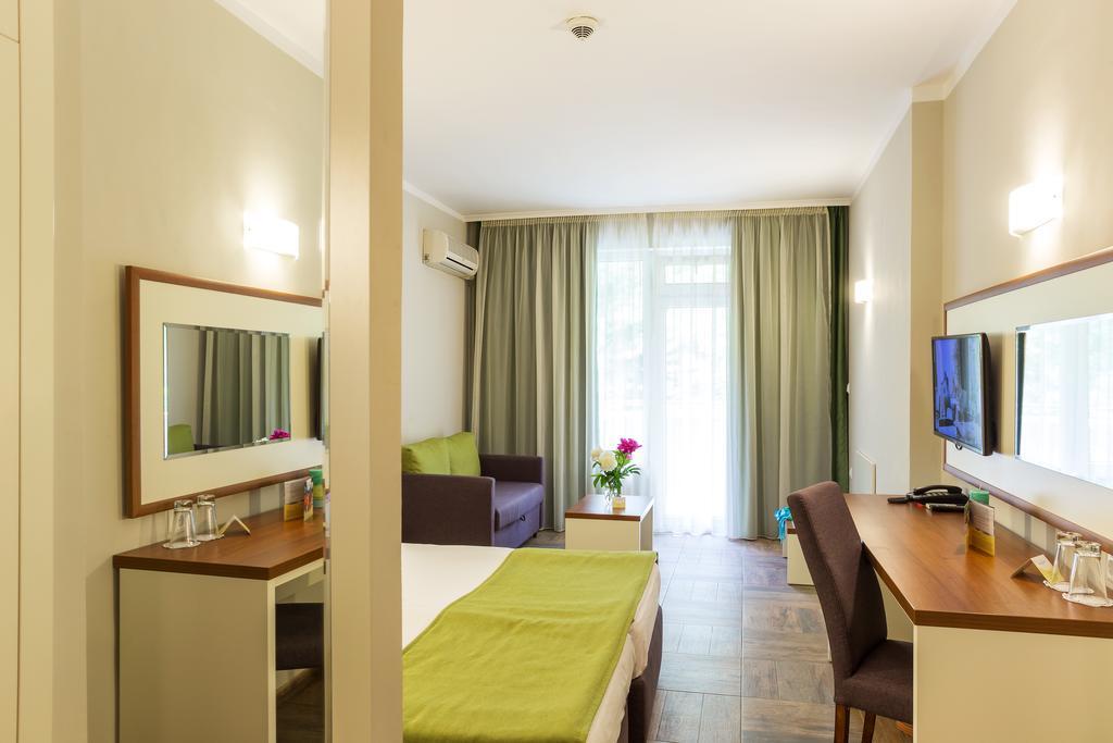 Ljuljak Hotel Золотые Пески Номер фото